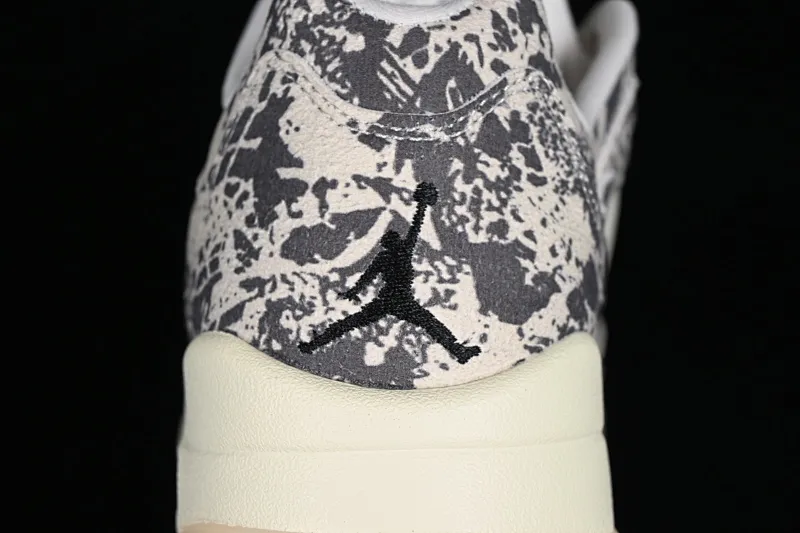 All categories Air Jordan Jordan series basketball shoes Air Jordan 5 Air Jordan 5 Low "Expression" AJ5 Joe 5 suede white low-top basketball shoes DA8016-100